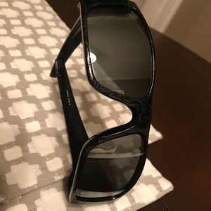 Oakley men’s polarized sunglasses